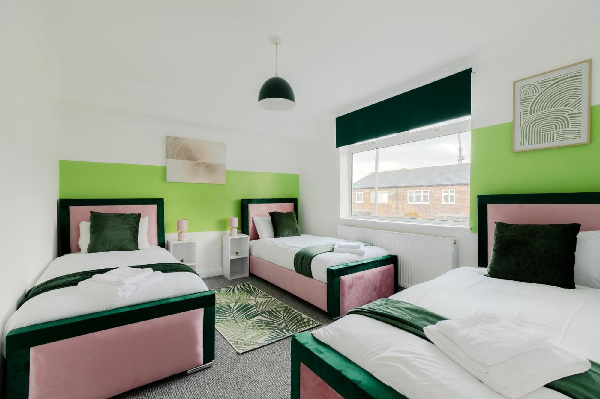 5Br House, Free Parking Offa12, Contractor, Big Families, Relocation Vila Redbridge Exterior foto