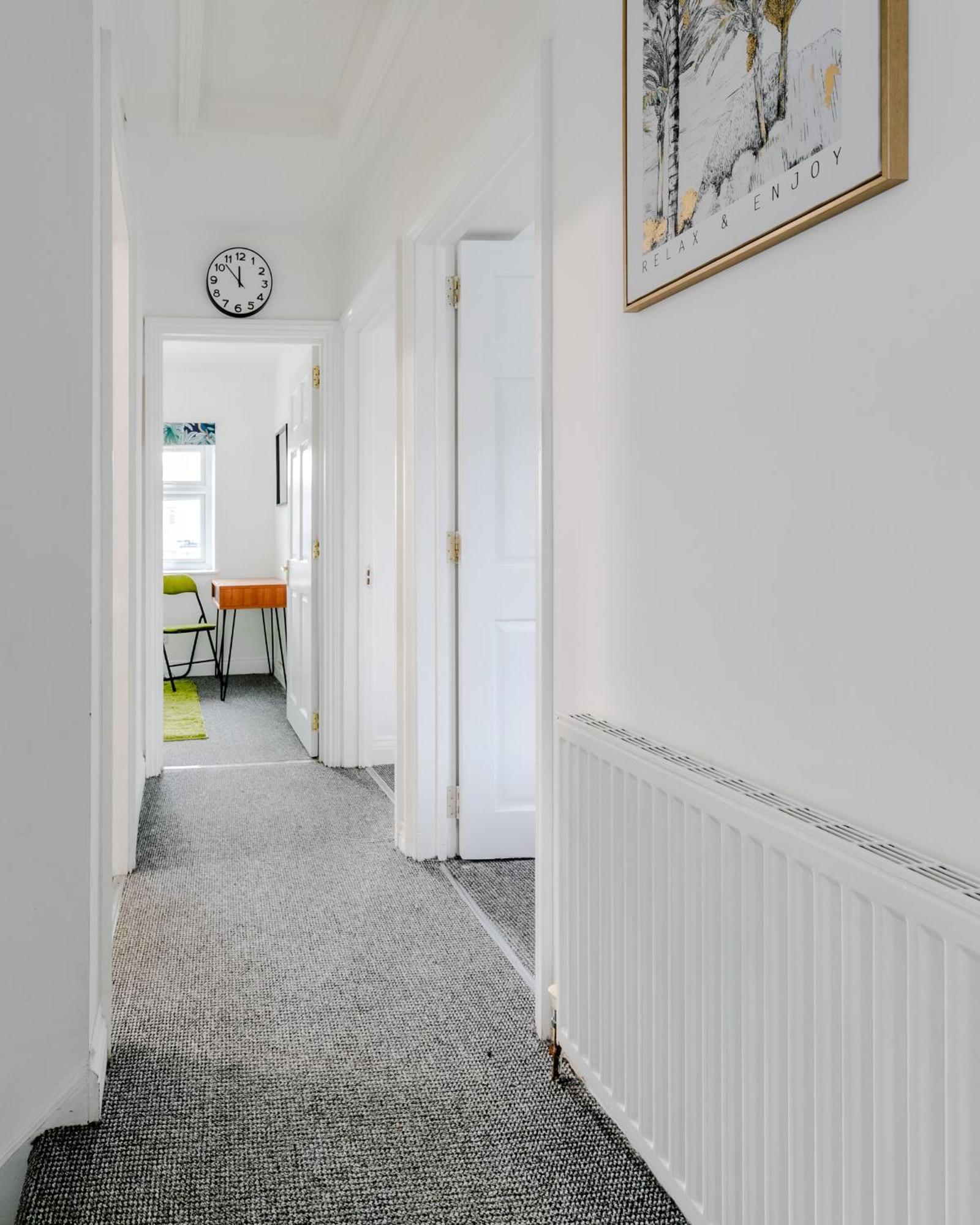 5Br House, Free Parking Offa12, Contractor, Big Families, Relocation Vila Redbridge Exterior foto