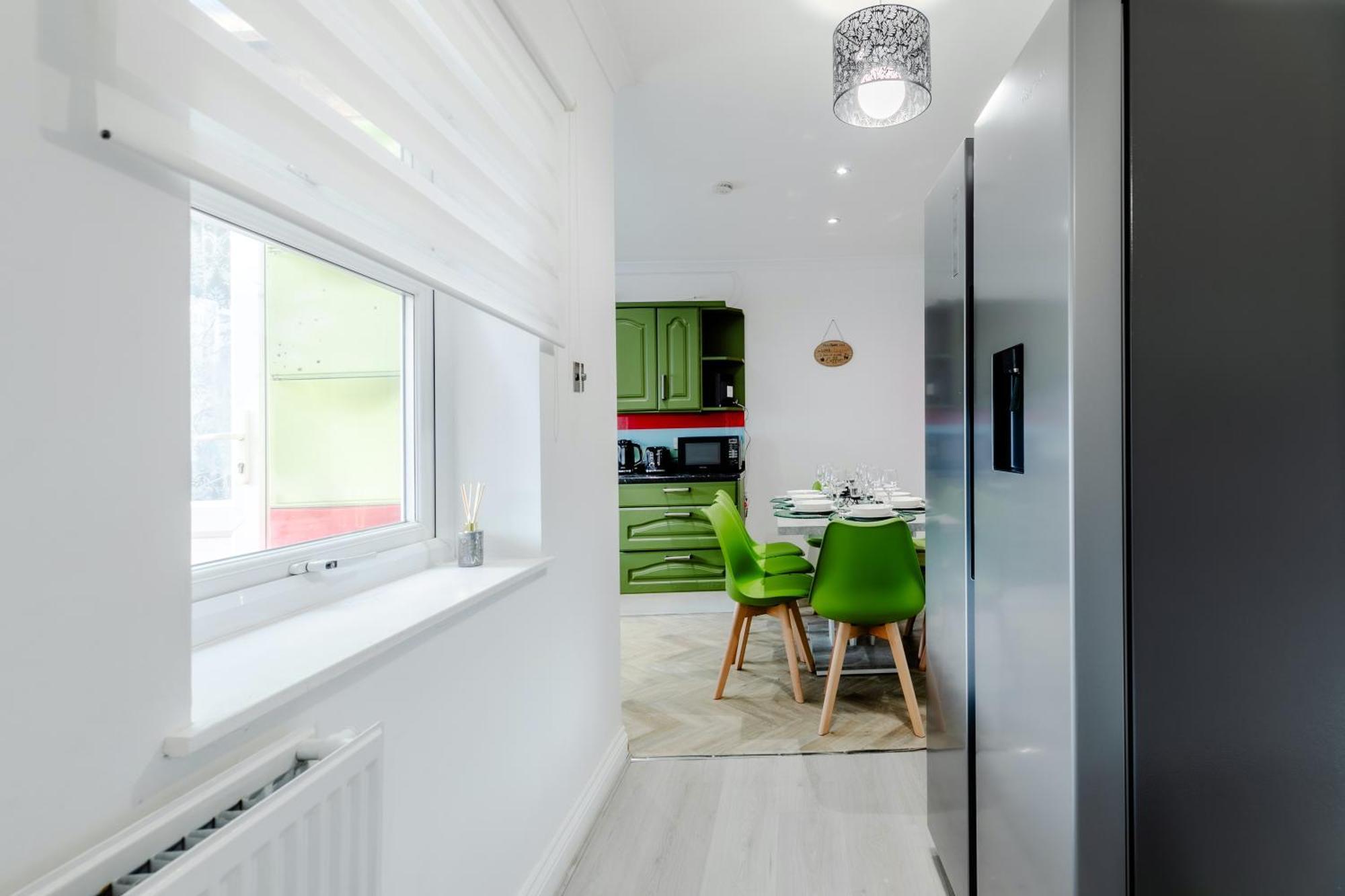 5Br House, Free Parking Offa12, Contractor, Big Families, Relocation Vila Redbridge Exterior foto
